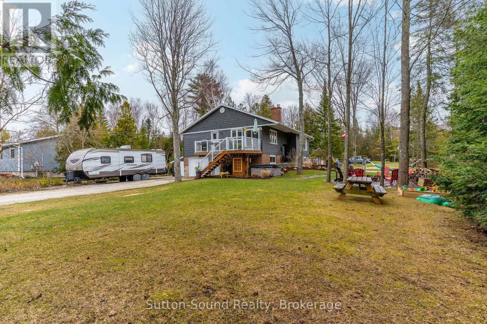 403 SIMCOE AVENUE Image 47