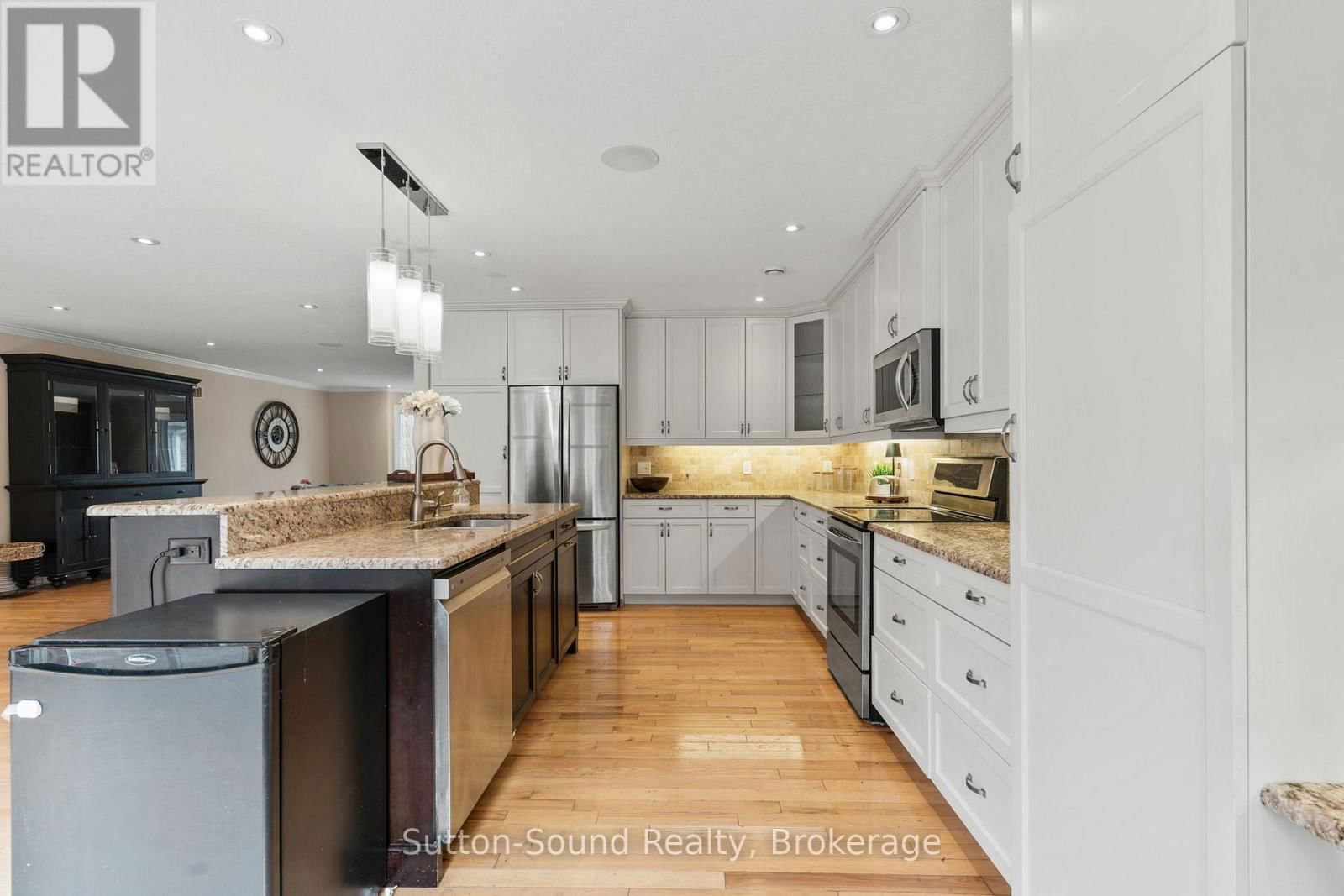 133 PARK STREET Image 12