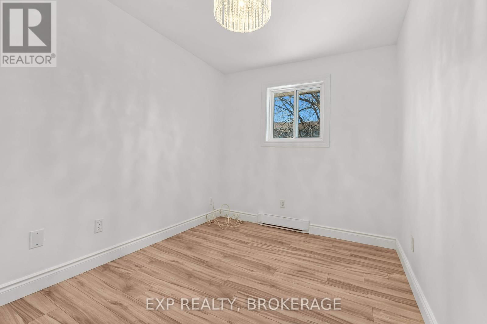 223 GUTHRIE DRIVE Image 21