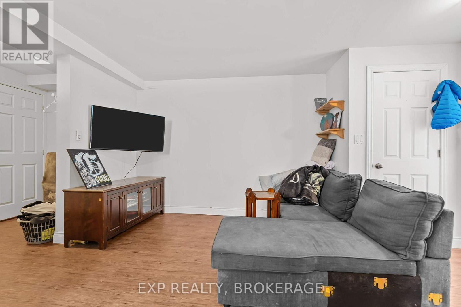 223 GUTHRIE DRIVE Image 27