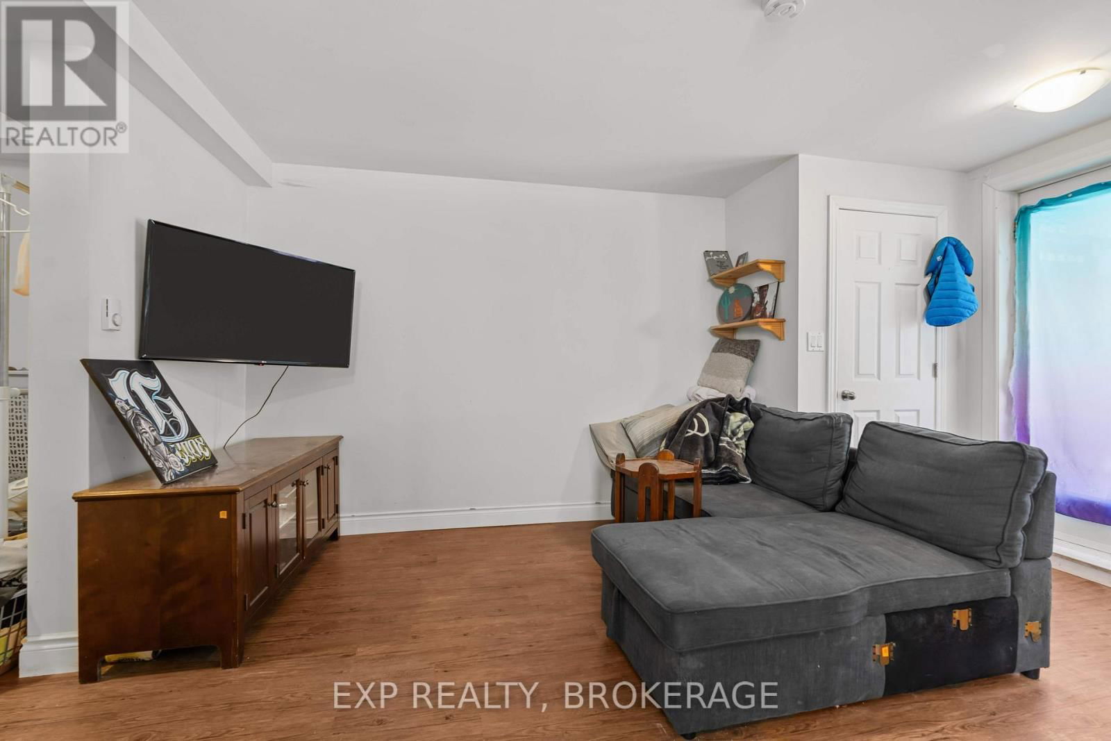 223 GUTHRIE DRIVE Image 28