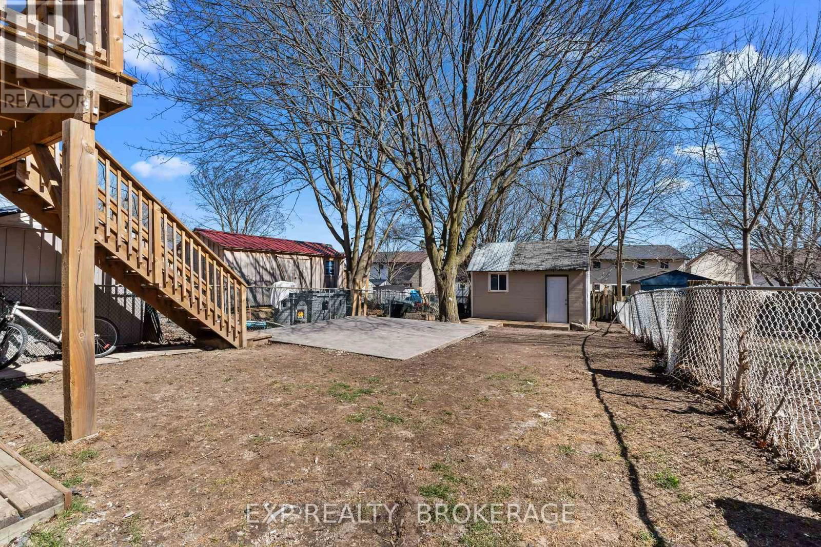 223 GUTHRIE DRIVE Image 36