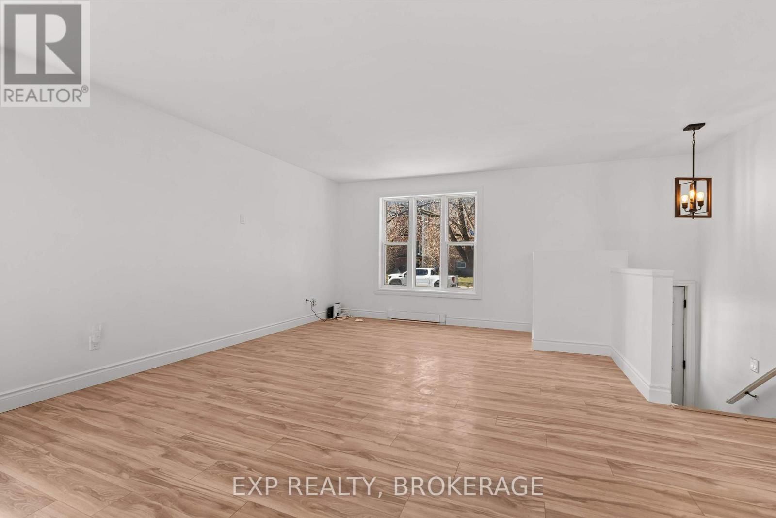 223 GUTHRIE DRIVE Image 9