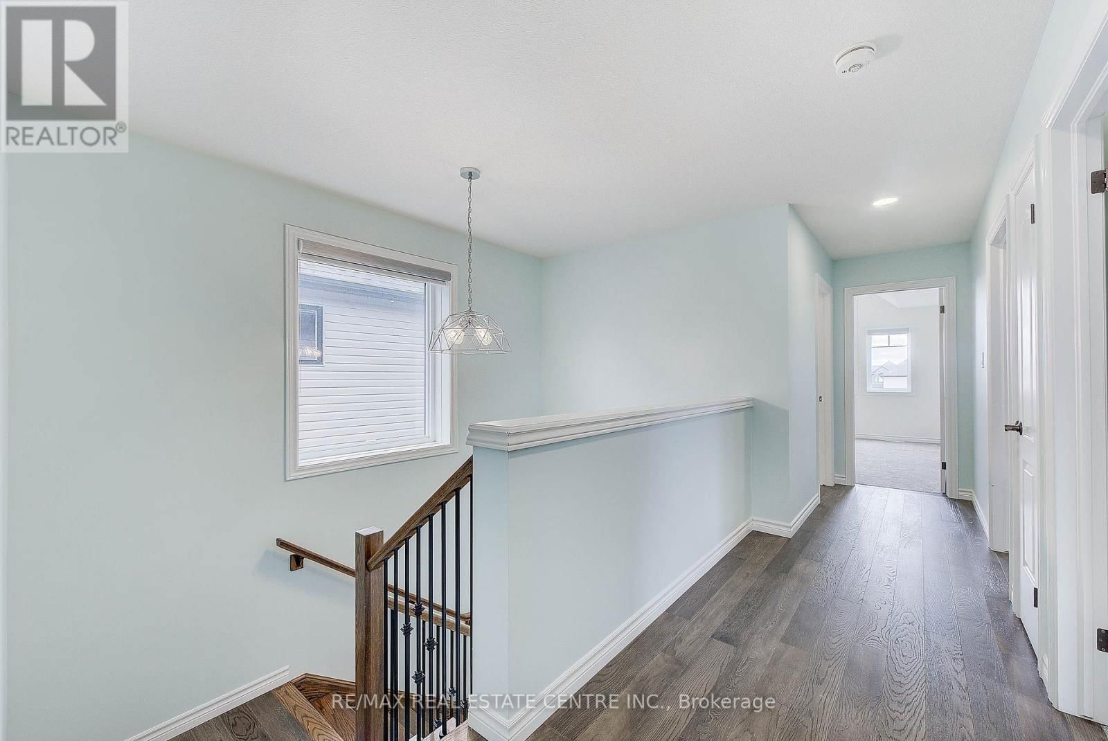 1600 NOAH BEND Image 24