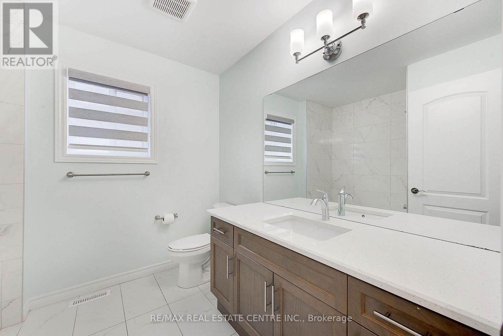 1600 NOAH BEND Image 35