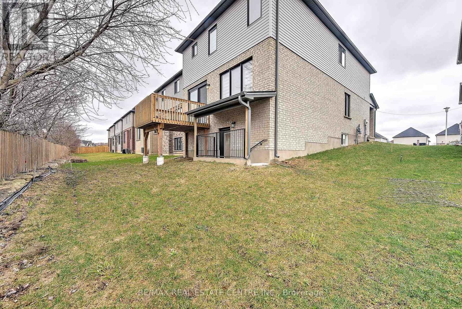 1600 NOAH BEND Image 46