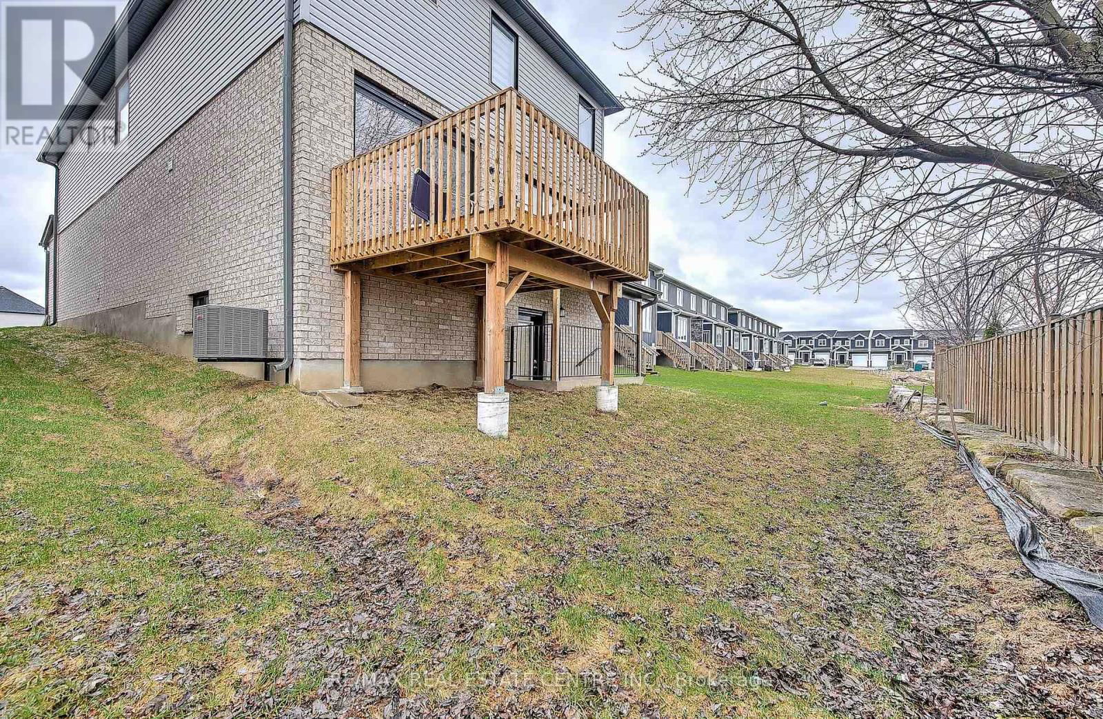 1600 NOAH BEND Image 47