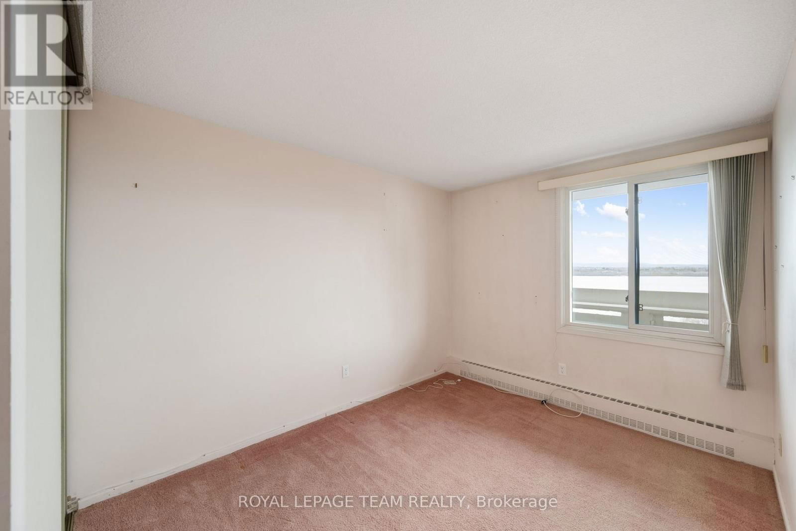 1101 - 1081 AMBLESIDE DRIVE Image 15