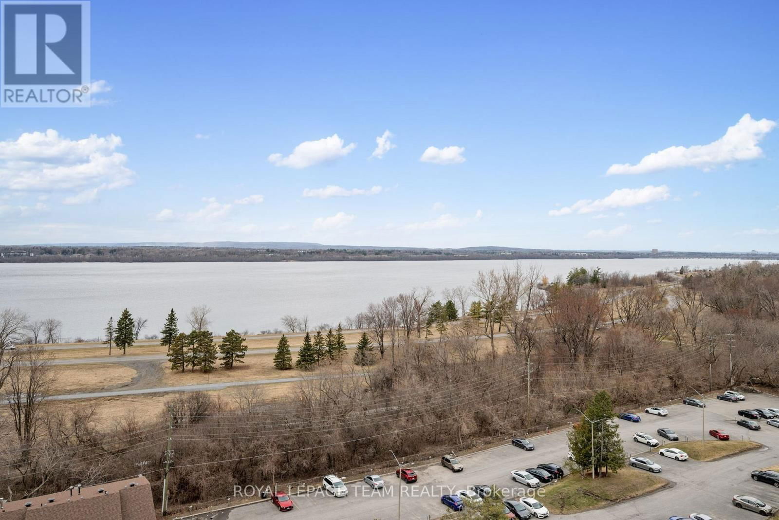 1101 - 1081 AMBLESIDE DRIVE Image 22