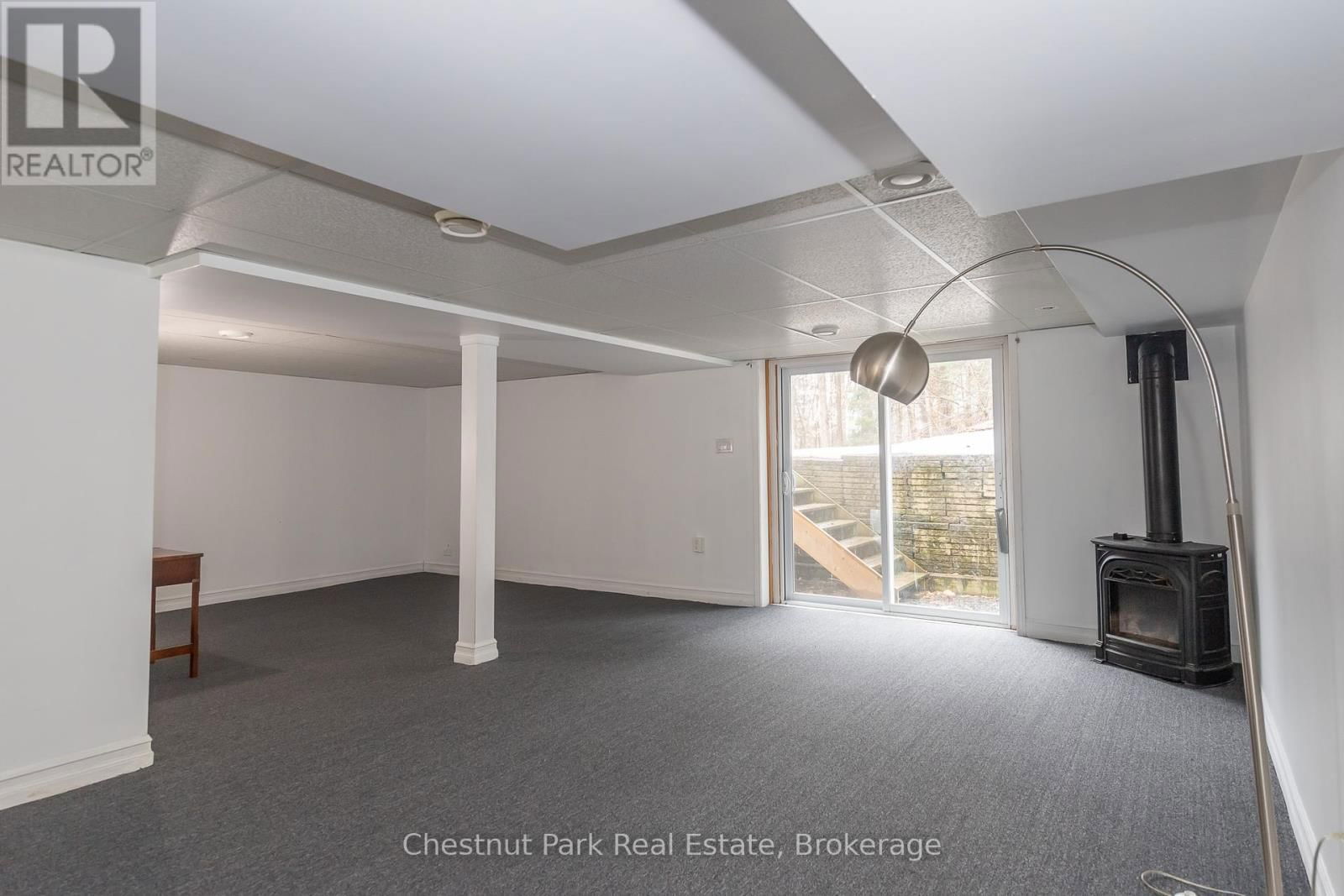 256 WOODLAND DRIVE Image 43