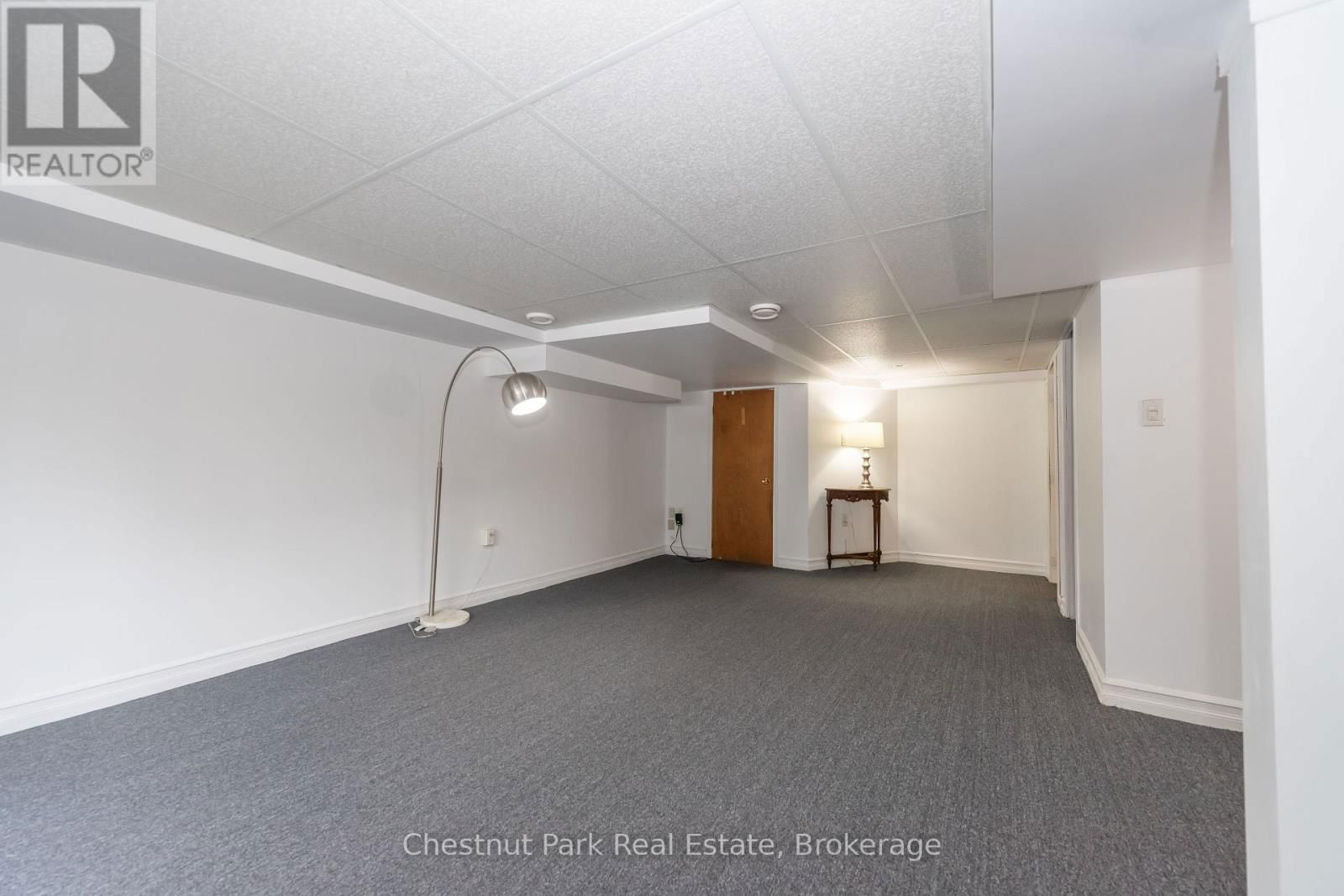 256 WOODLAND DRIVE Image 44