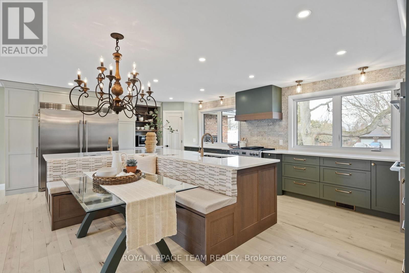 1056 HEENAN TERRACE Image 6