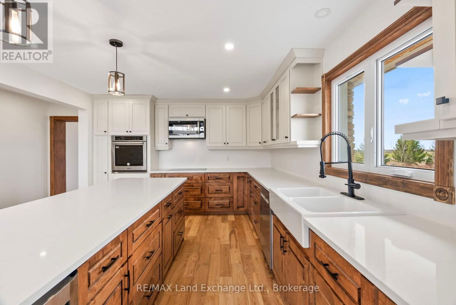 2344 BRUCE ROAD 20 Image 10