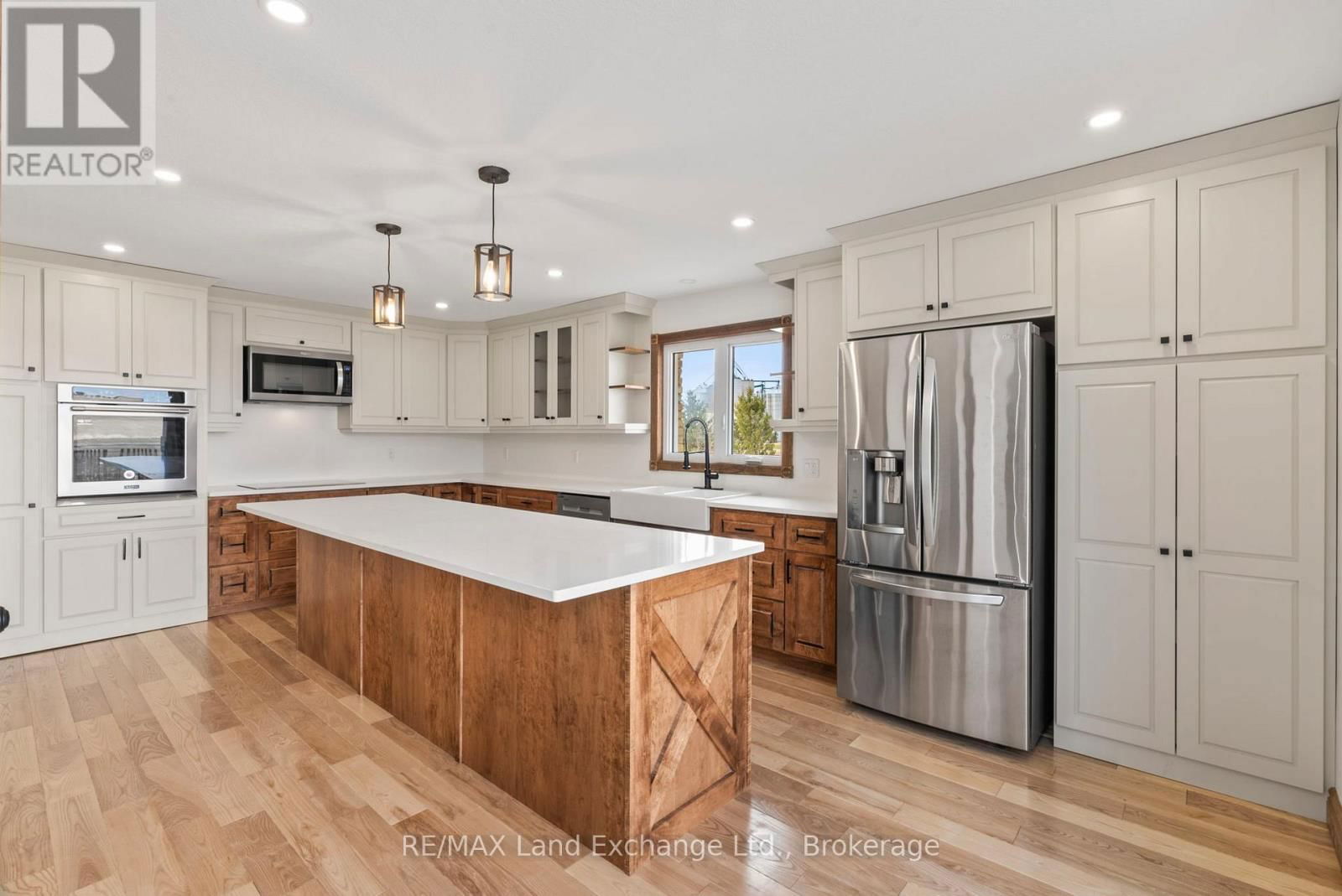 2344 BRUCE ROAD 20 Image 12