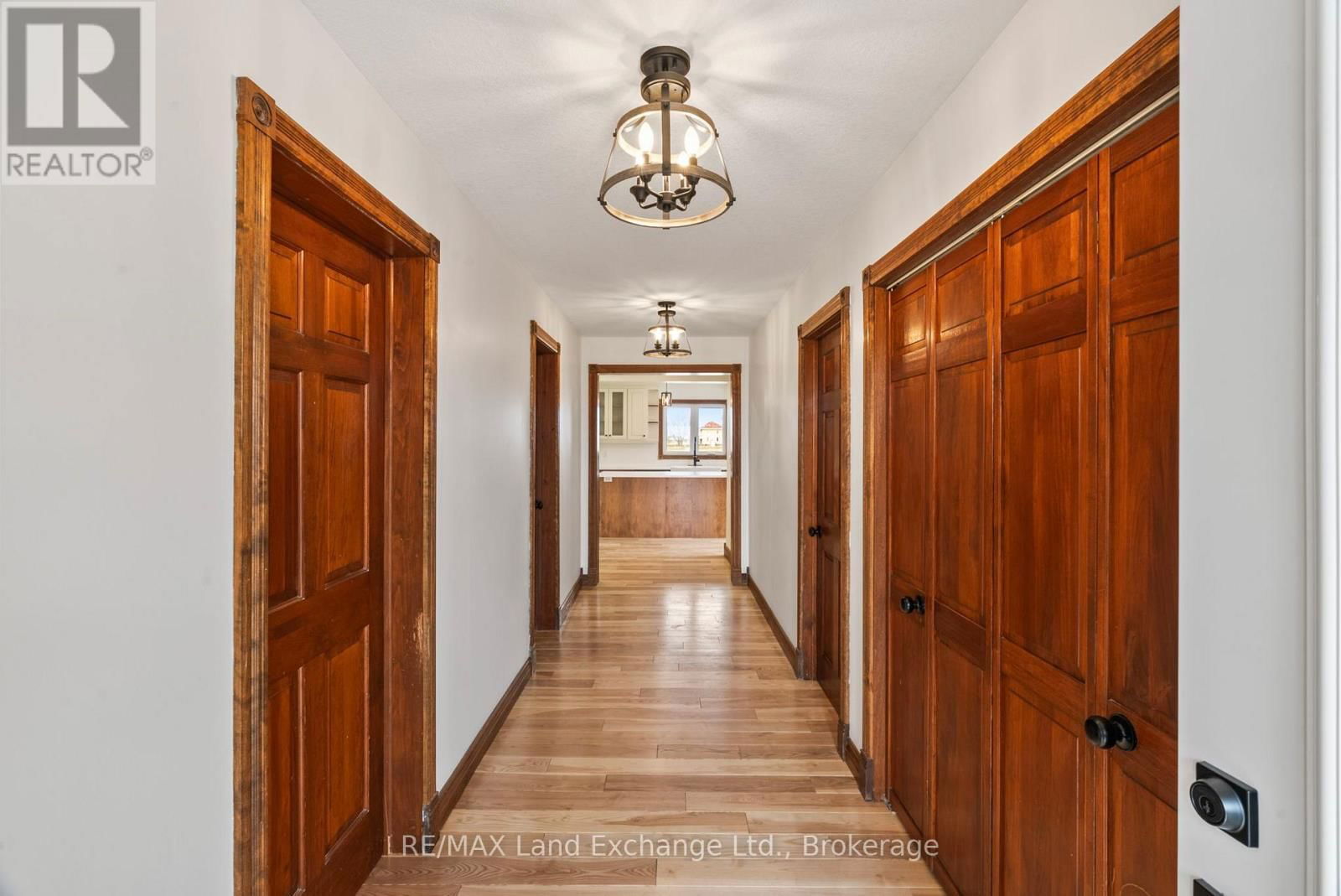 2344 BRUCE ROAD 20 Image 3