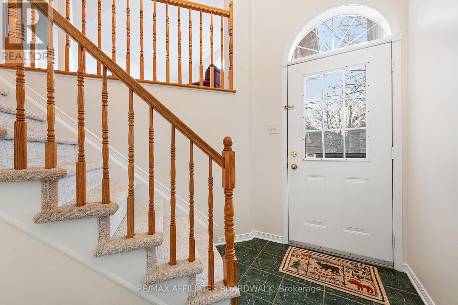 12 CASTLE GLEN CRESCENT Image 3