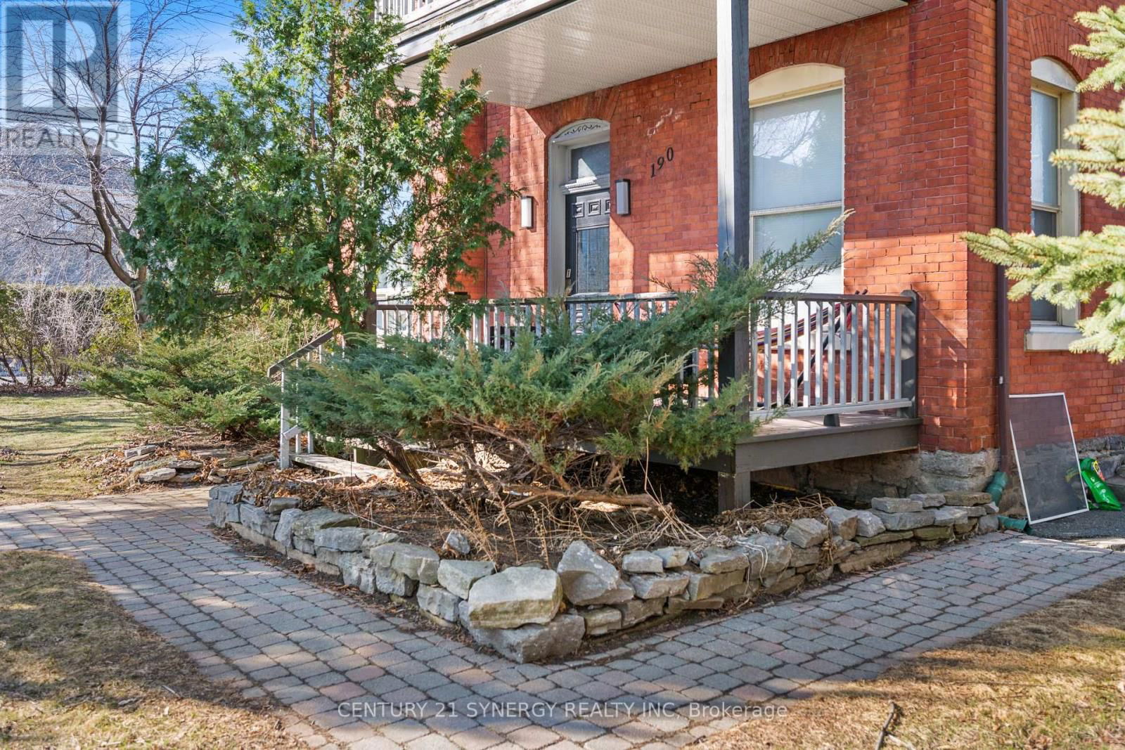 1 - 190 BAYSWATER AVENUE Image 2