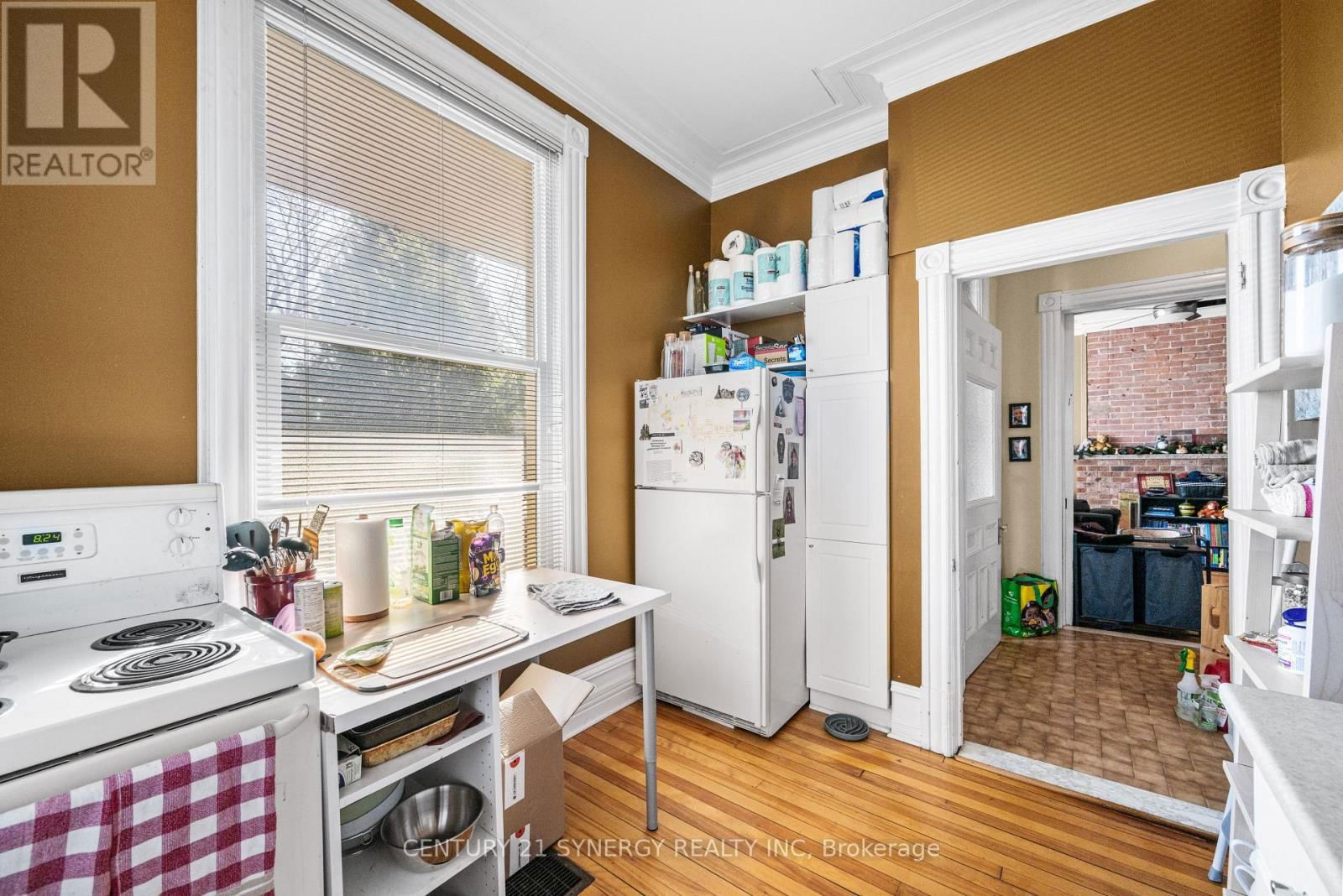 1 - 190 BAYSWATER AVENUE Image 8