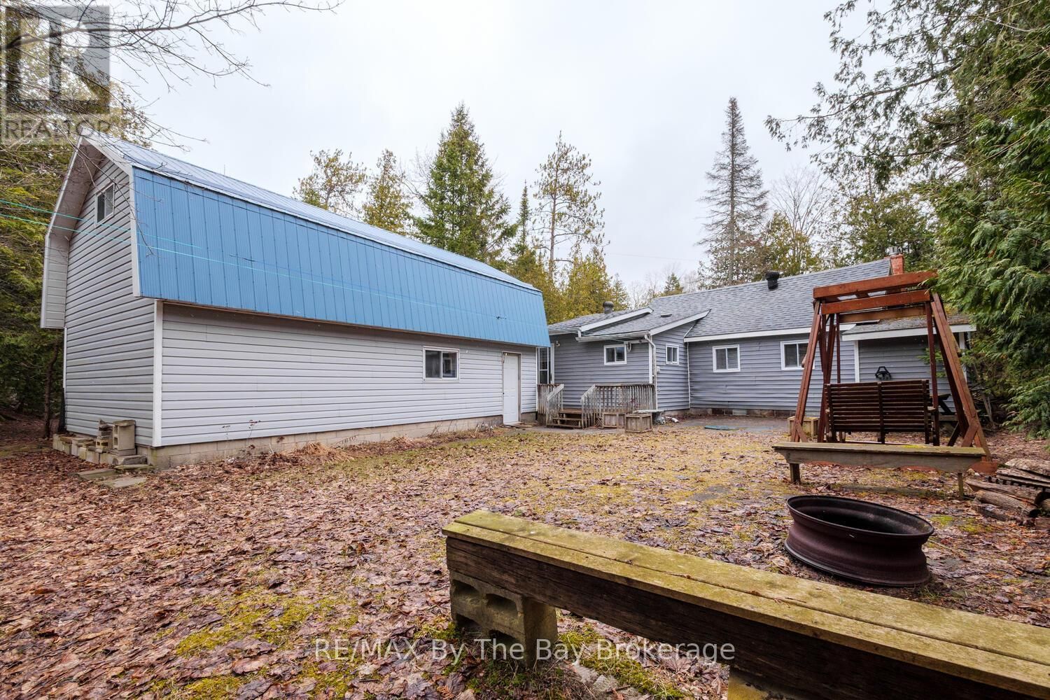 1120 KING EDWARD AVENUE Image 15
