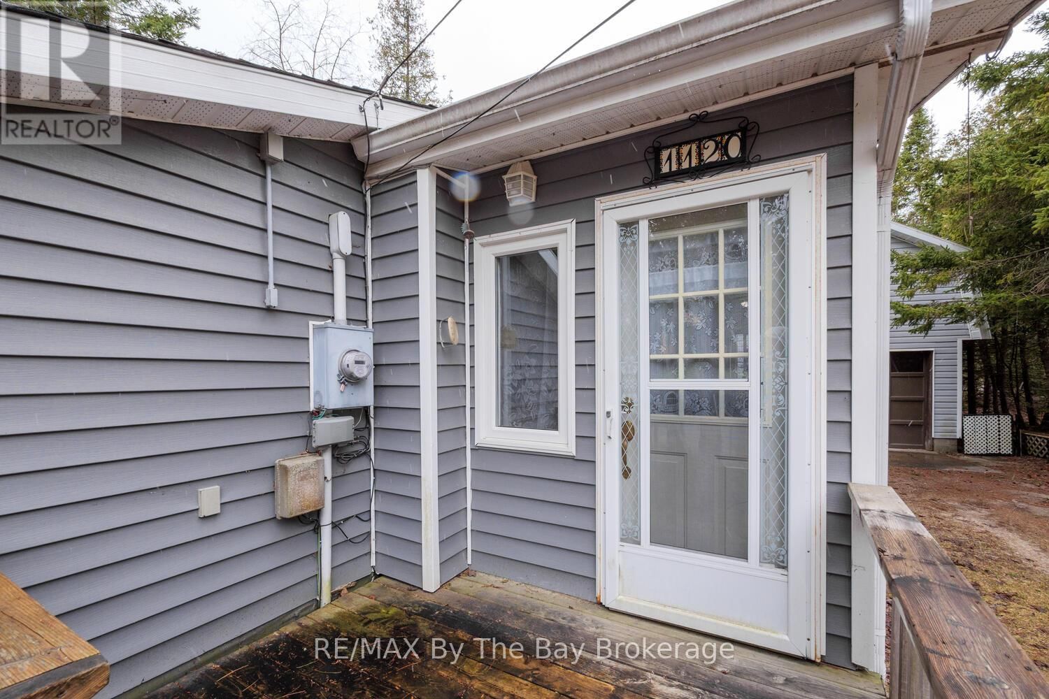 1120 KING EDWARD AVENUE Image 19
