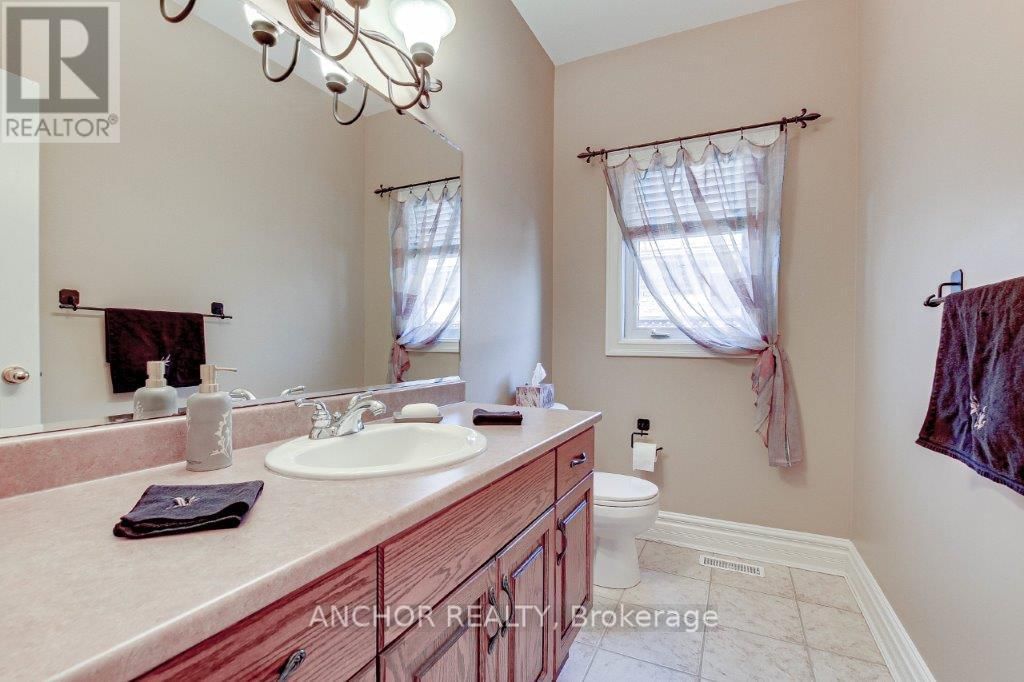 51 PINEHURST DRIVE WEST Image 12