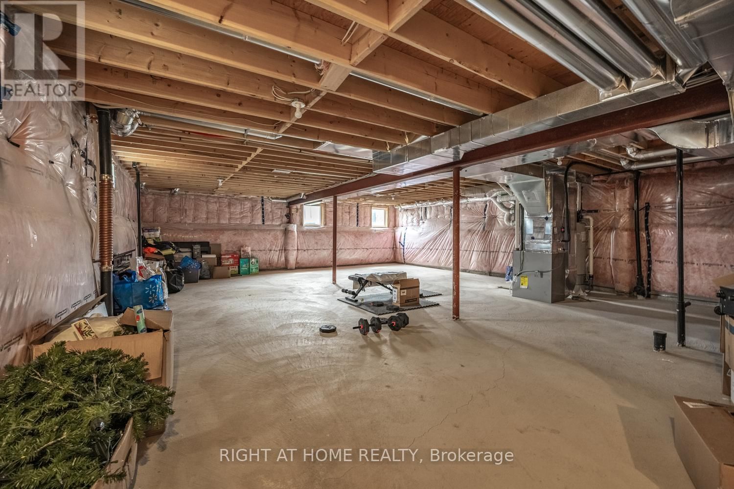 333 FORKS ROAD EAST Image 33