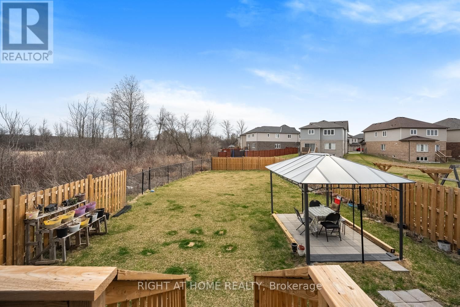 333 FORKS ROAD EAST Image 35