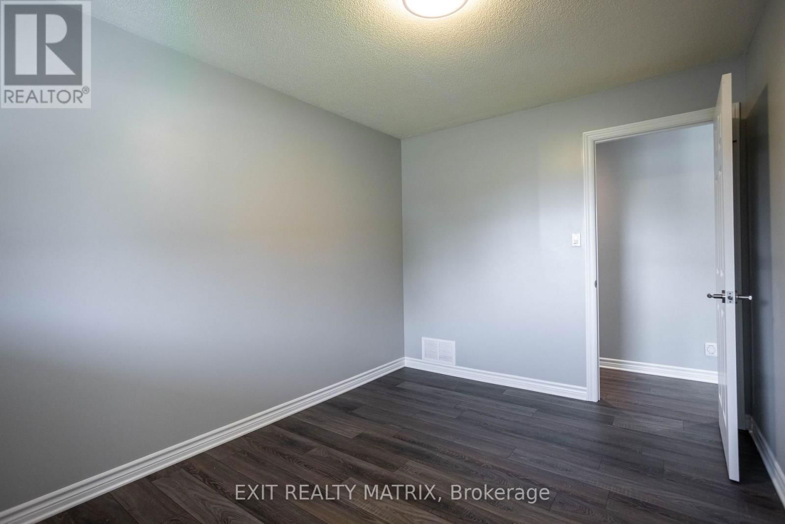 10 RALPH STREET Image 23