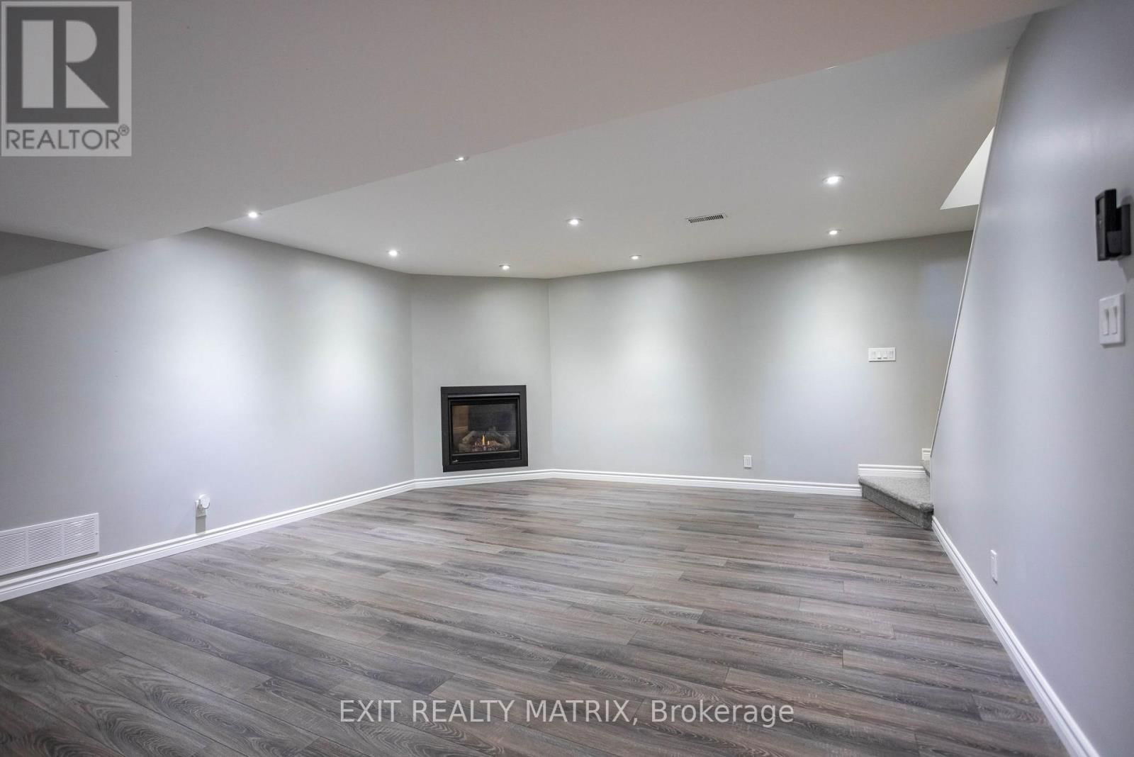 10 RALPH STREET Image 31