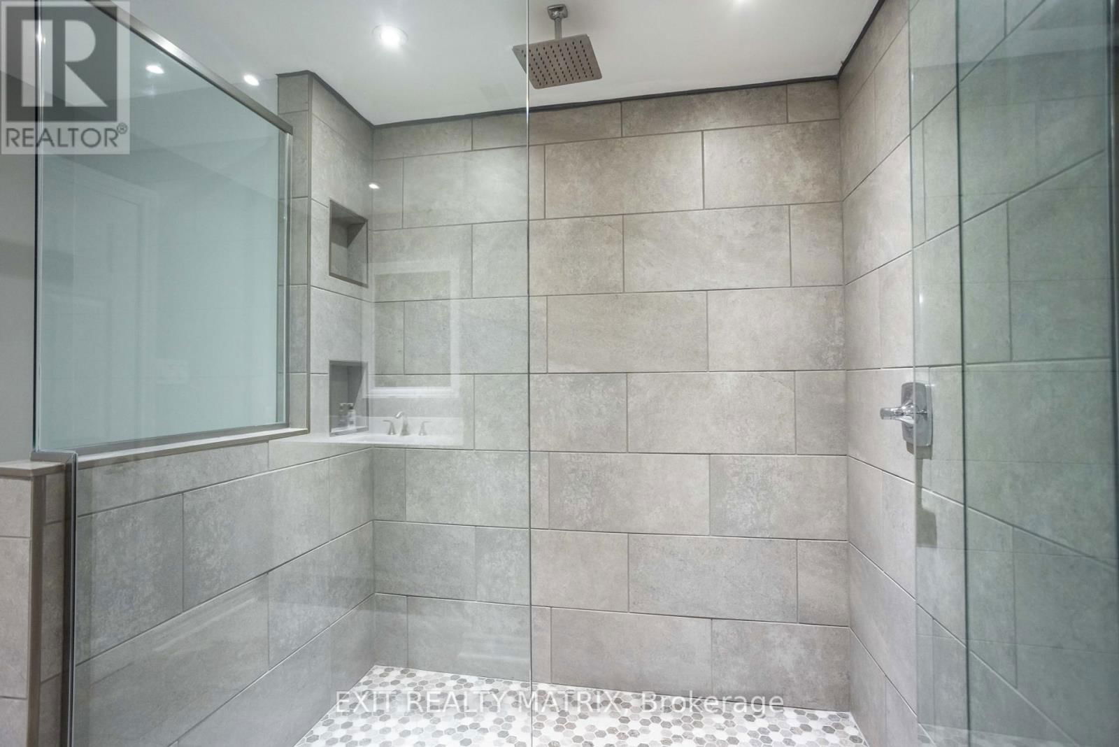 10 RALPH STREET Image 34