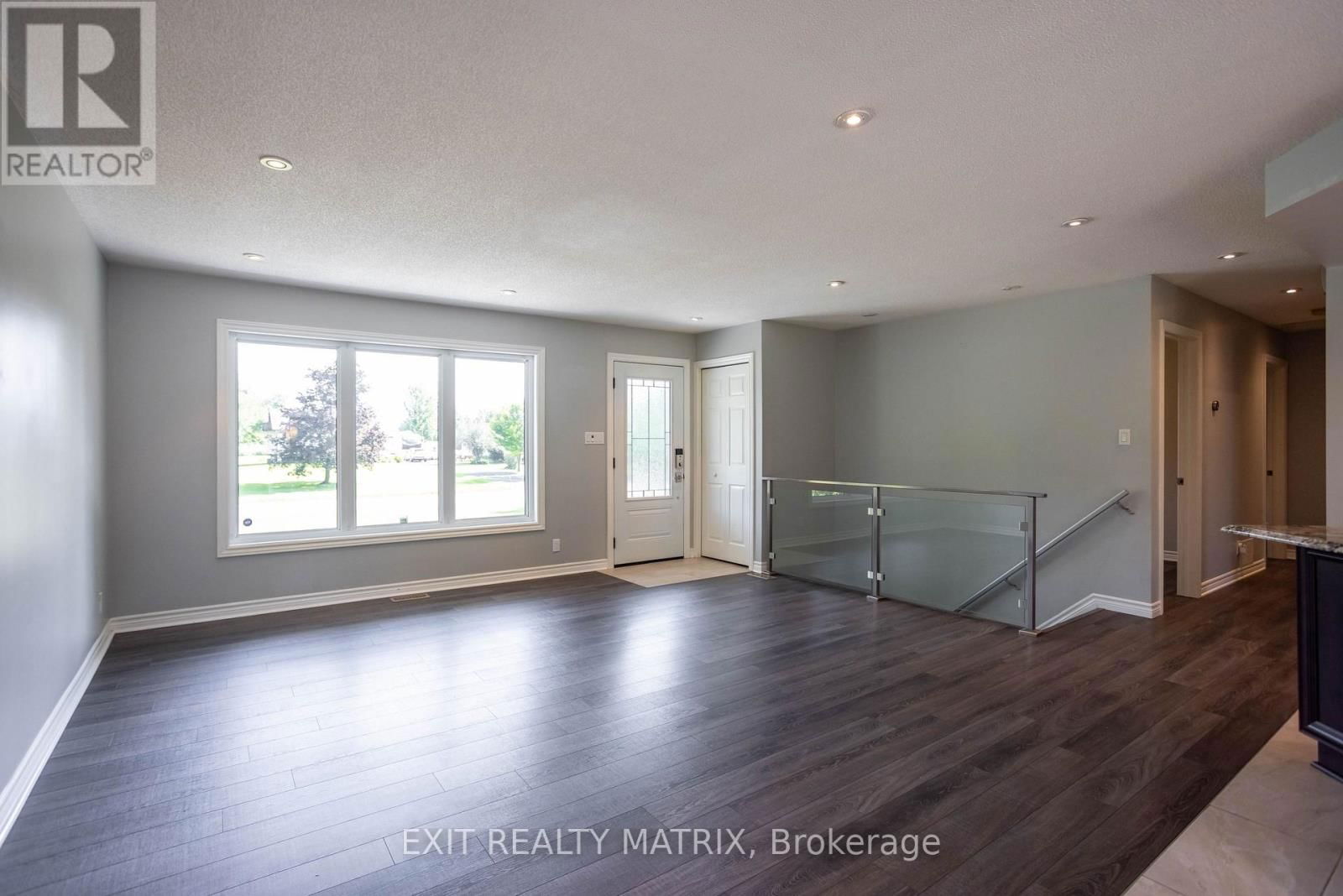 10 RALPH STREET Image 4