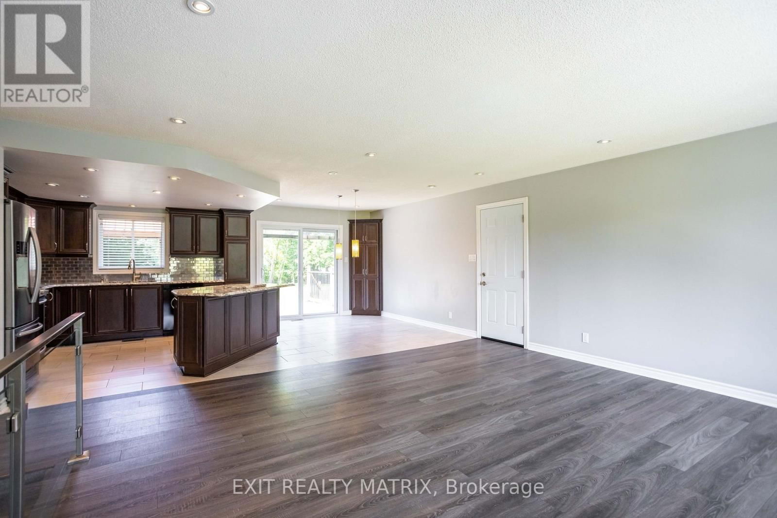 10 RALPH STREET Image 8