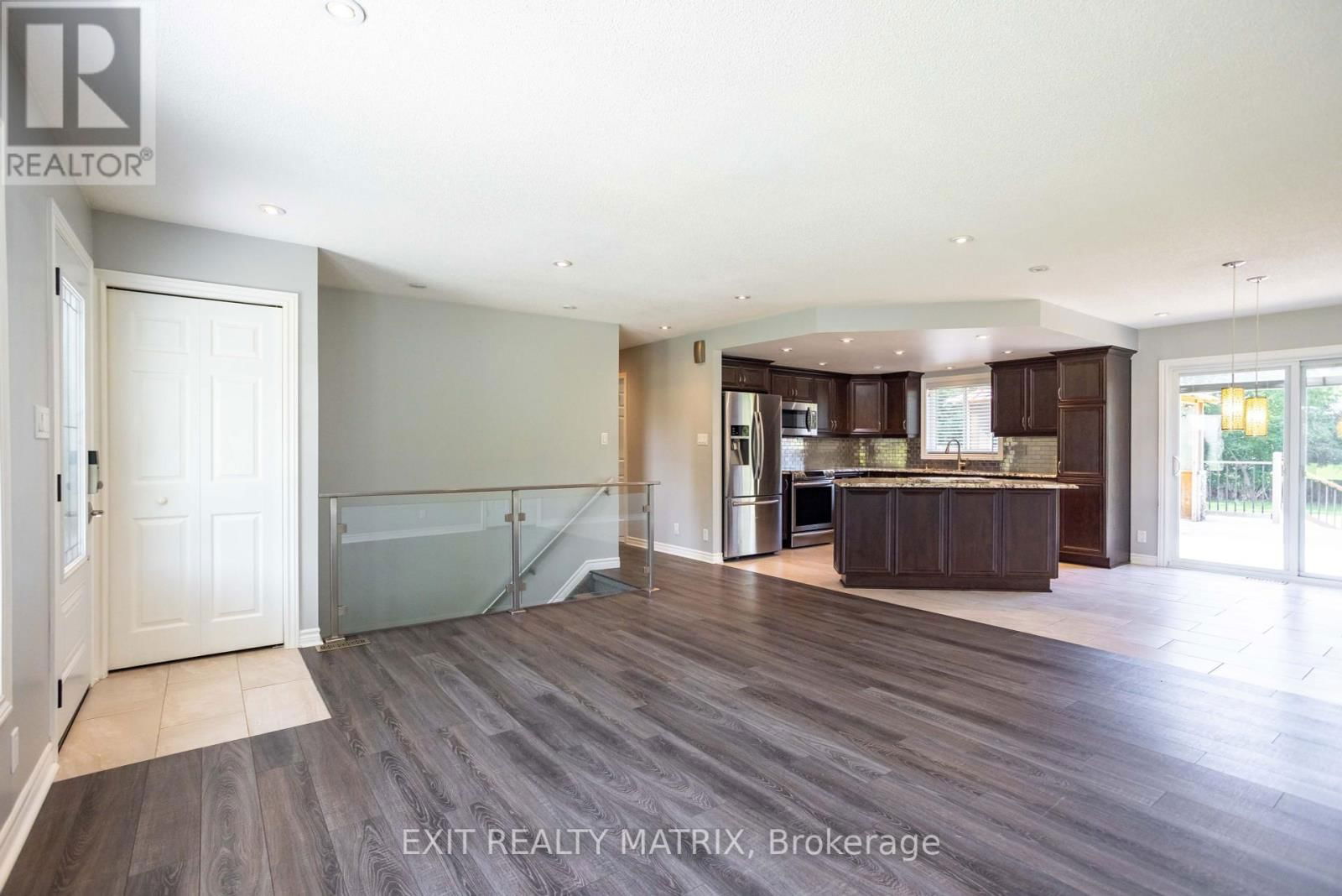 10 RALPH STREET Image 9