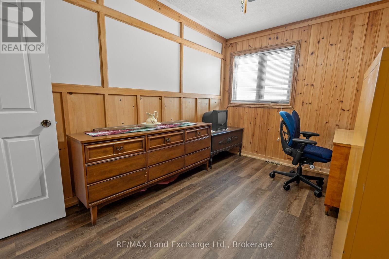 347 TYENDINAGA DRIVE Image 33