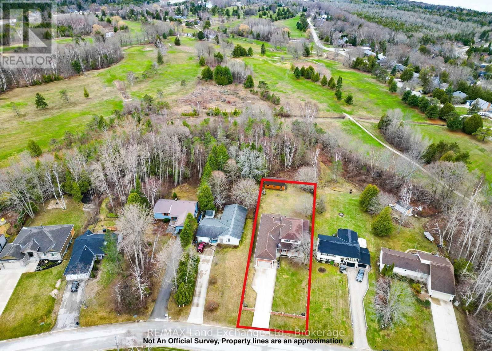 347 TYENDINAGA DRIVE Image 44