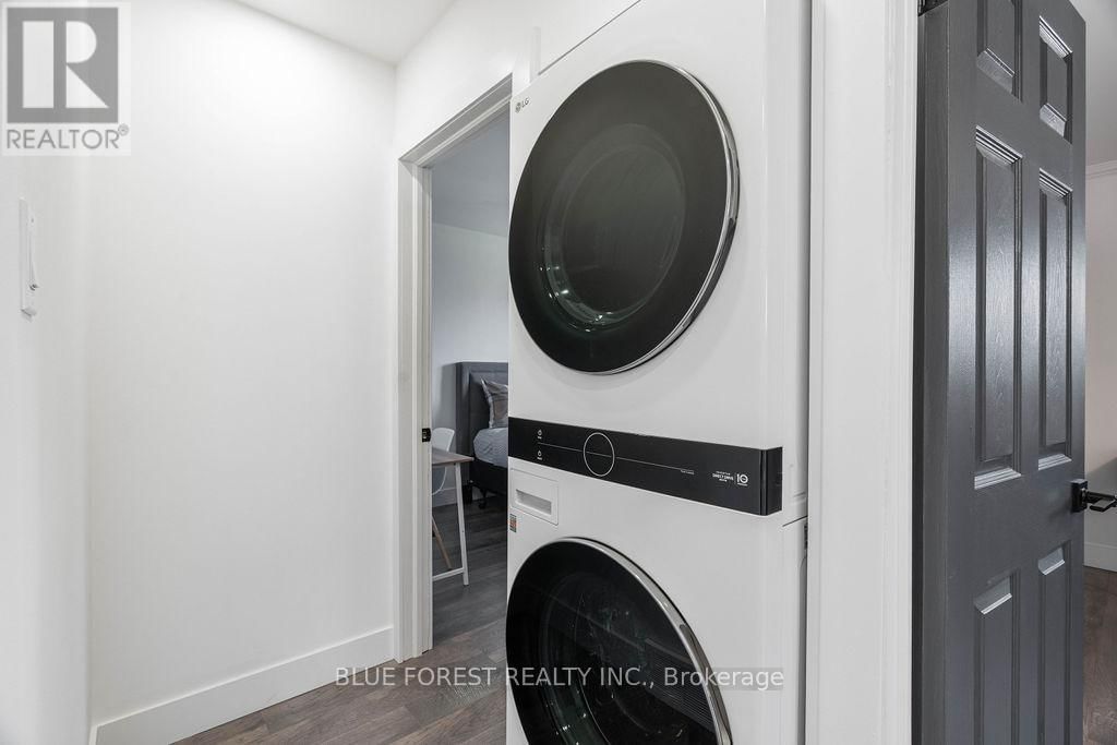 3 UPCOTT CRESCENT Image 21