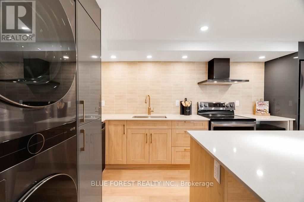 3 UPCOTT CRESCENT Image 25