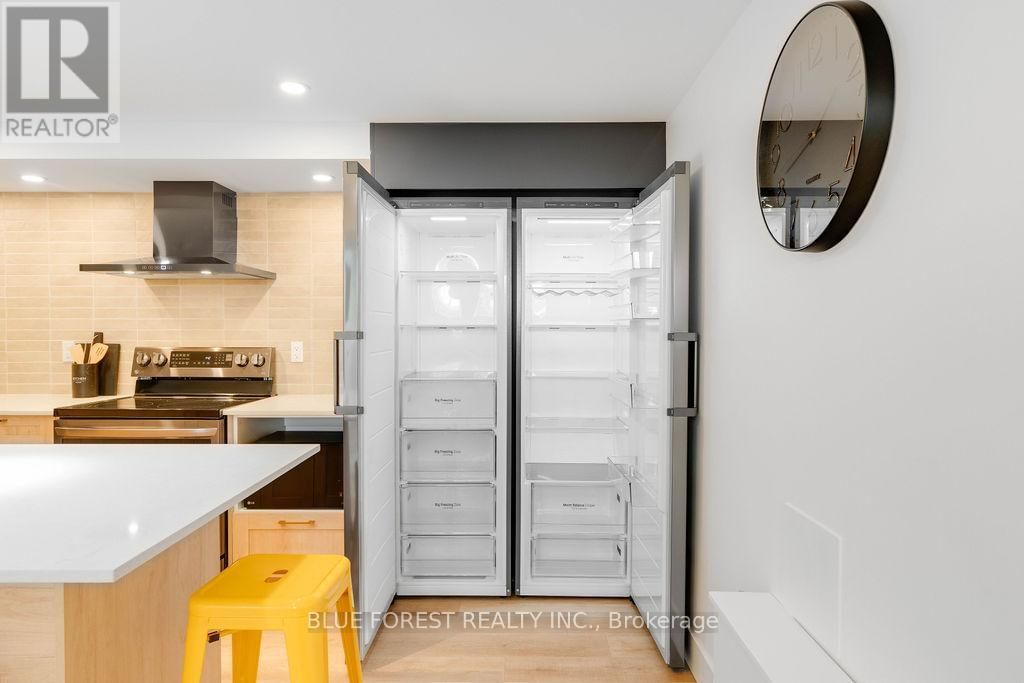 3 UPCOTT CRESCENT Image 29
