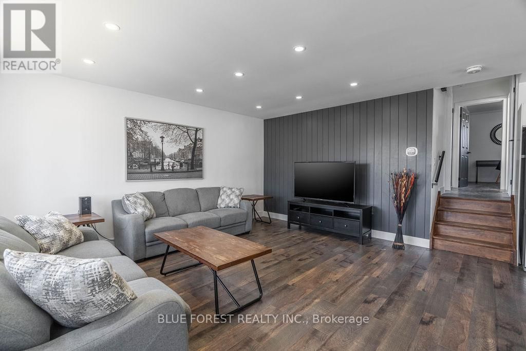 3 UPCOTT CRESCENT Image 4