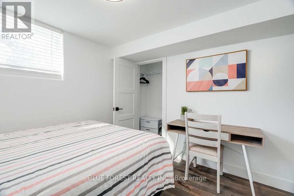 3 UPCOTT CRESCENT Image 40