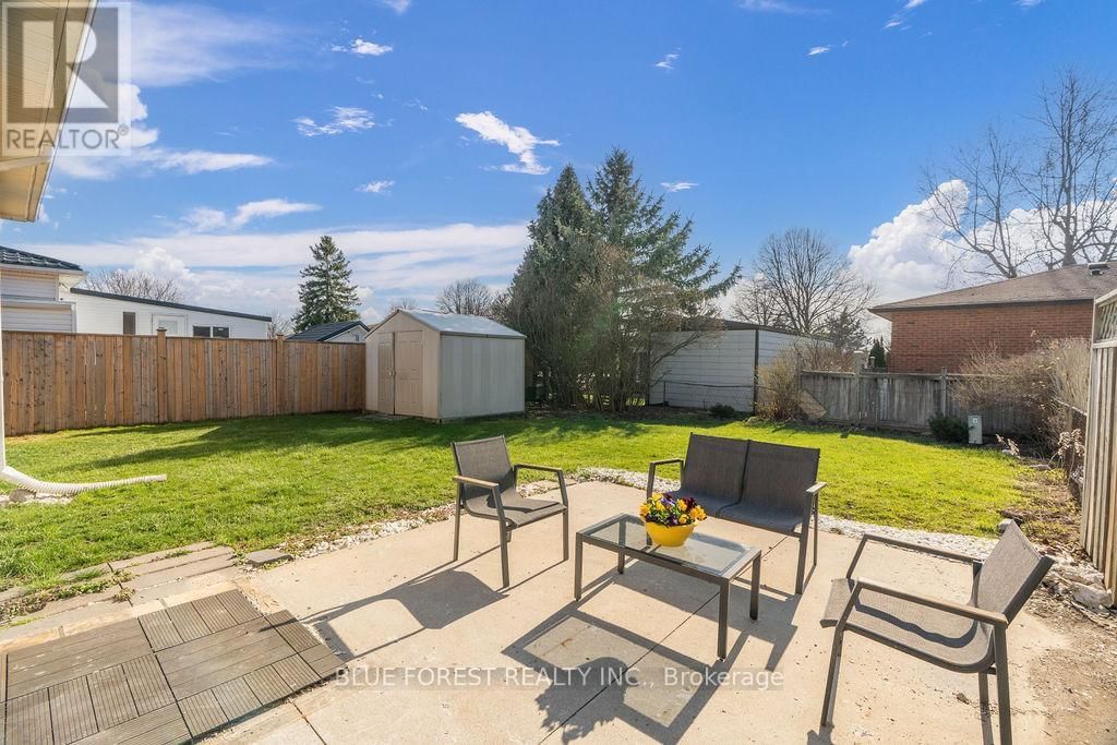 3 UPCOTT CRESCENT Image 46