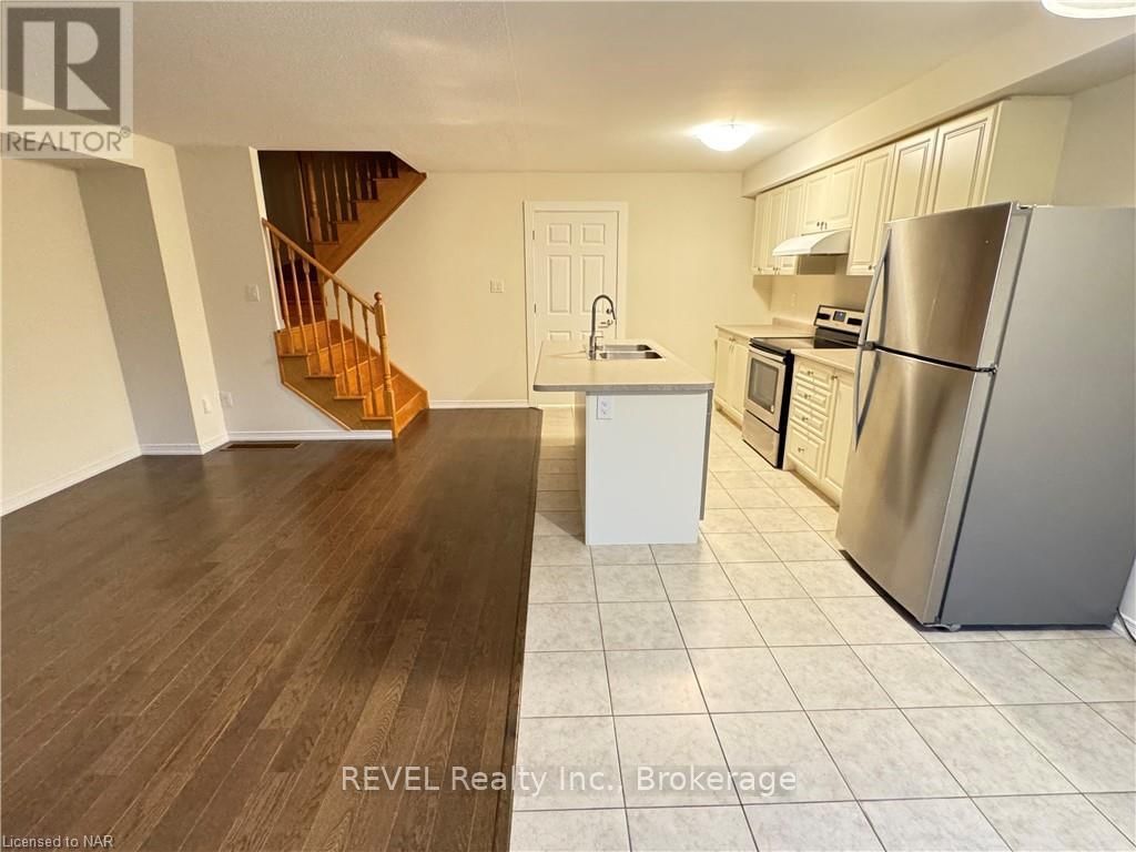 UPPER - 7711 DOCKWEED DRIVE Image 7