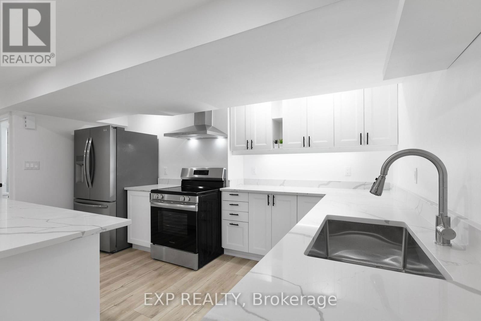 12 BARRHAVEN CRESCENT Image 32