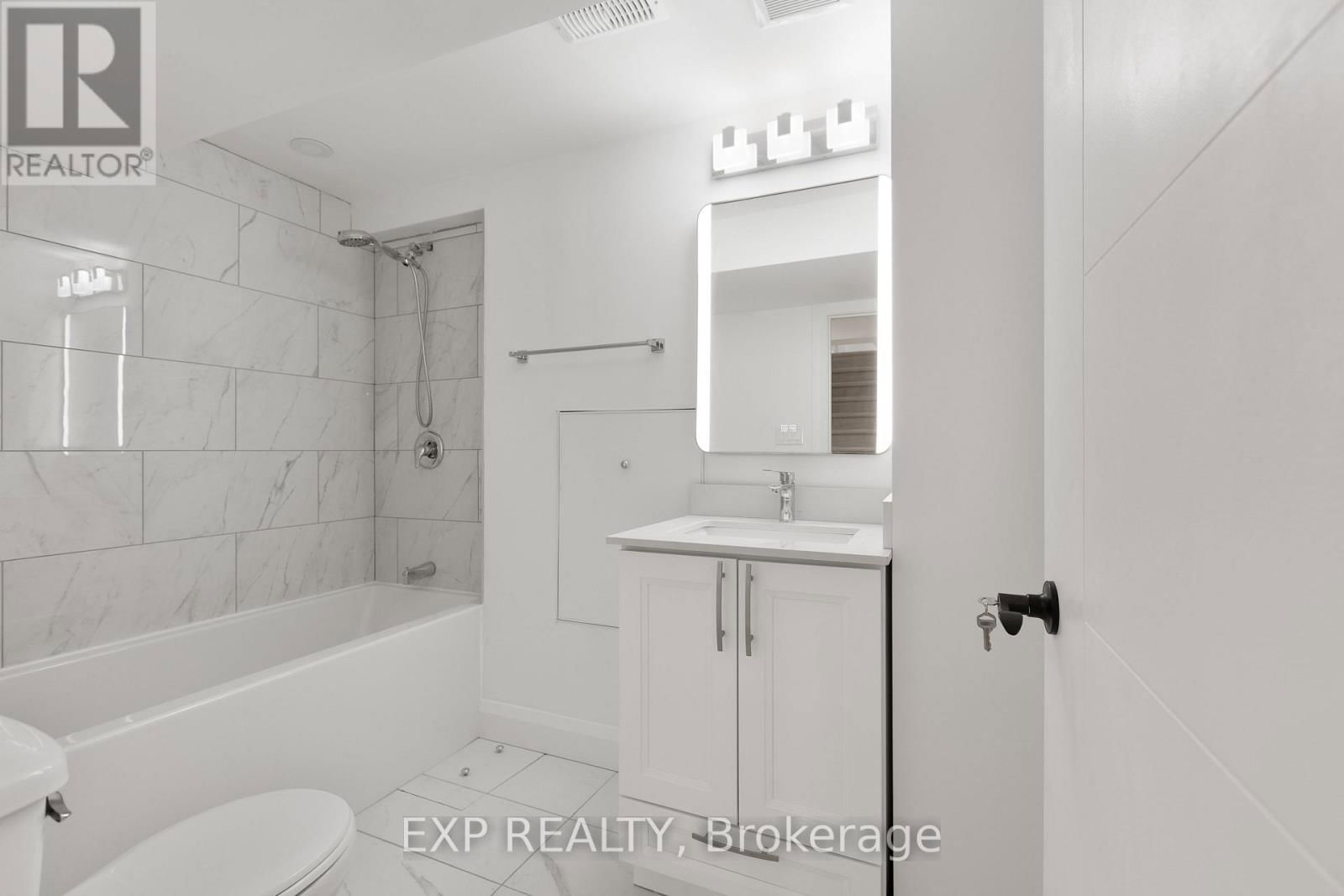 12 BARRHAVEN CRESCENT Image 34
