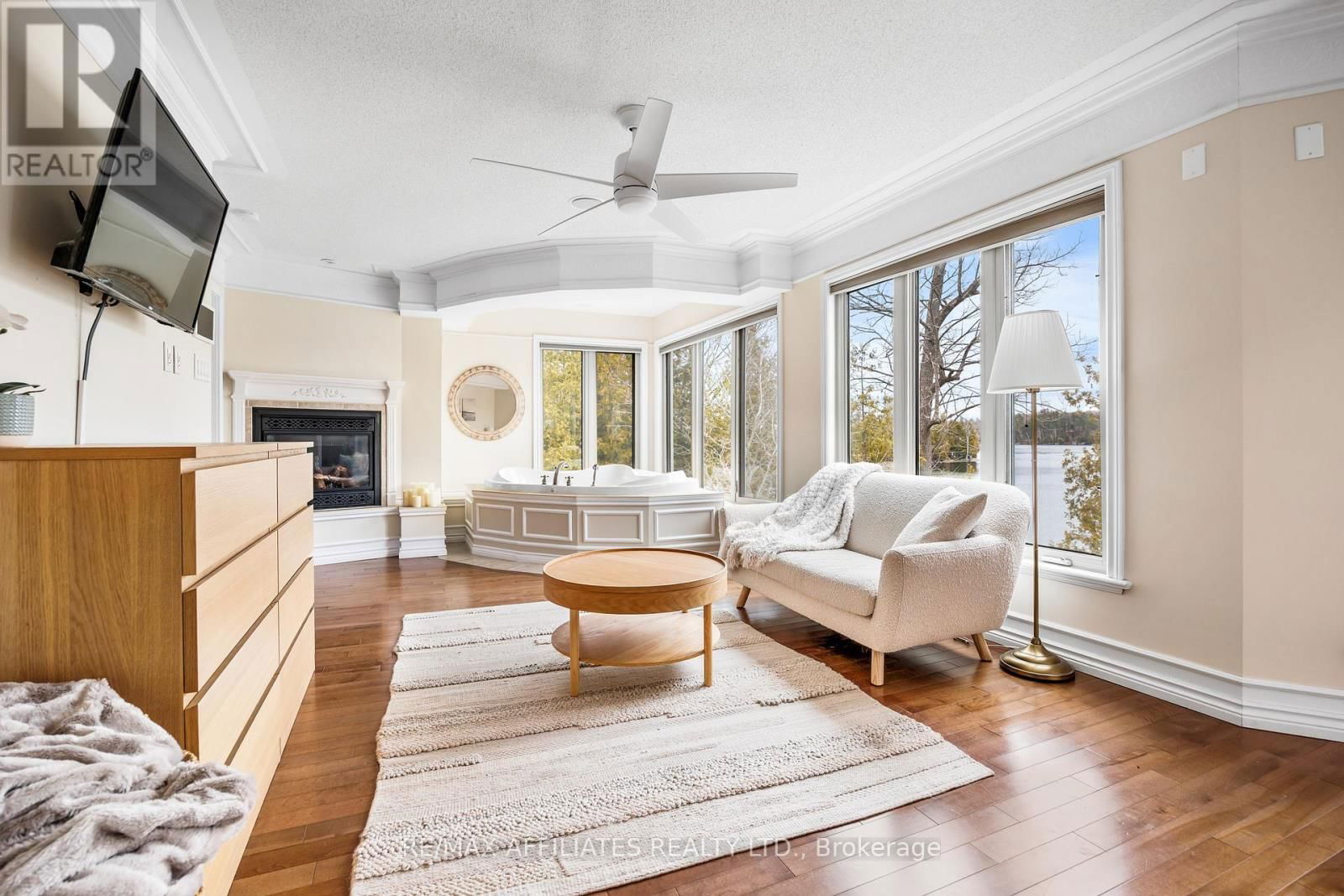 101 ARTHUR ROAD Image 17