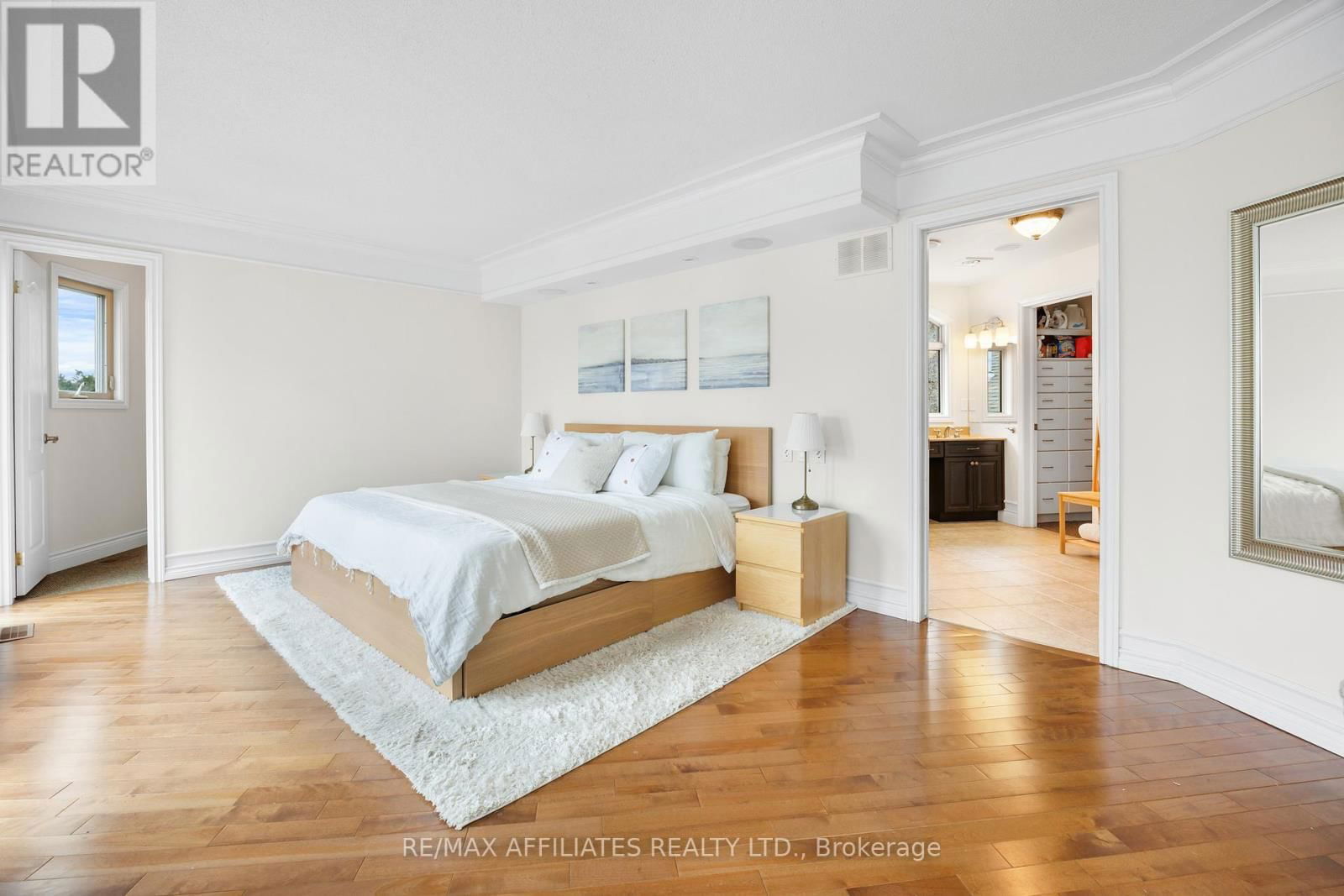 101 ARTHUR ROAD Image 19