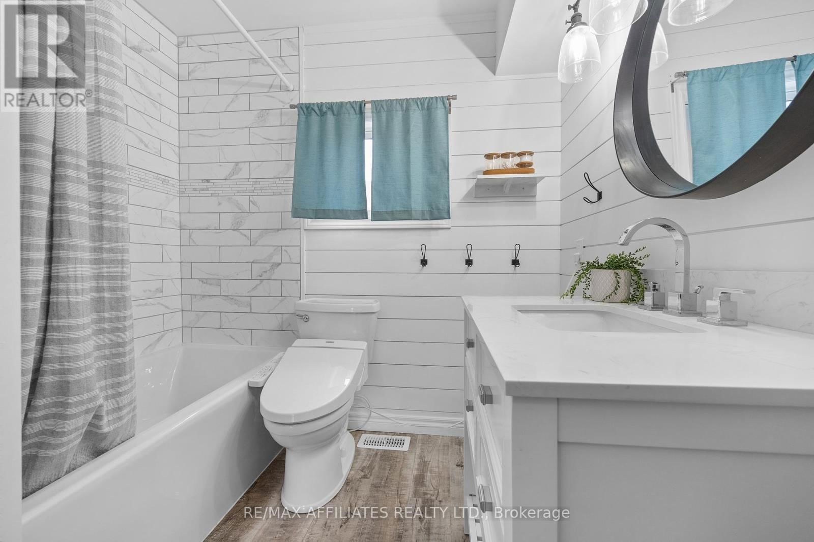 101 ARTHUR ROAD Image 31