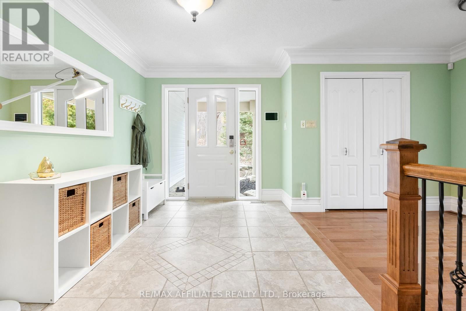 101 ARTHUR ROAD Image 4