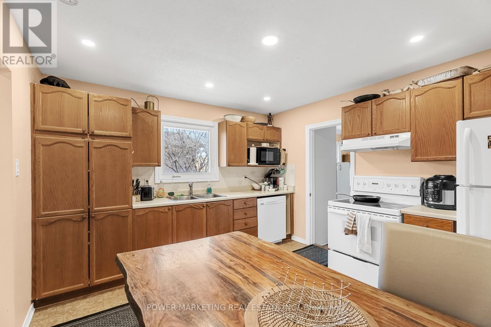 1215 KLONDIKE ROAD Image 34