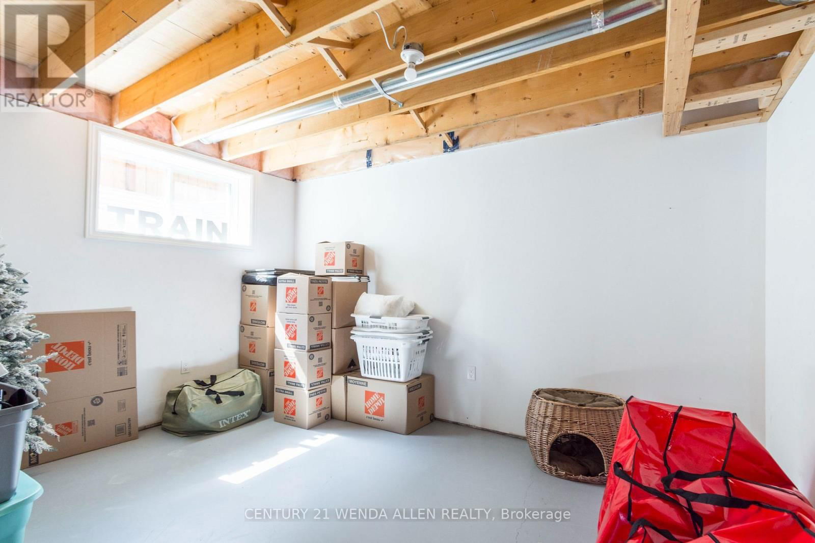 6 CARRICK STREET Image 25
